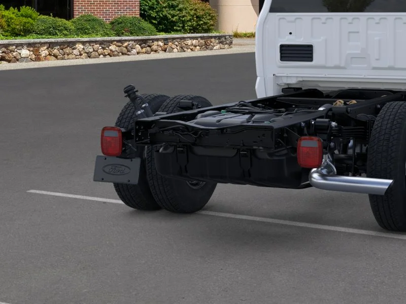 New 2026 Oxford White Ford F-350® XL image 45