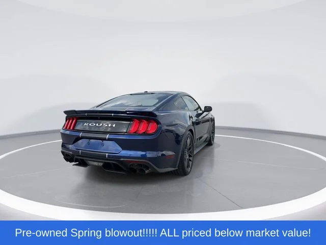 Used 2019 Blue Ford GT Premium image 7