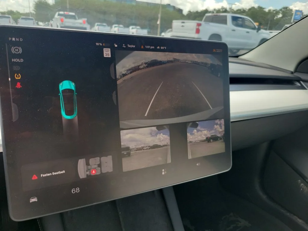 Used 2022 White Tesla RWD image 13