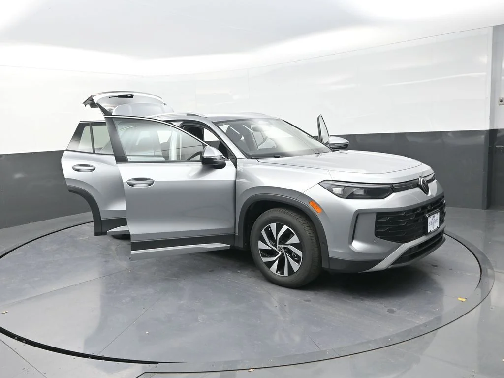 2026 Volkswagen Tiguan S - Photo 30
