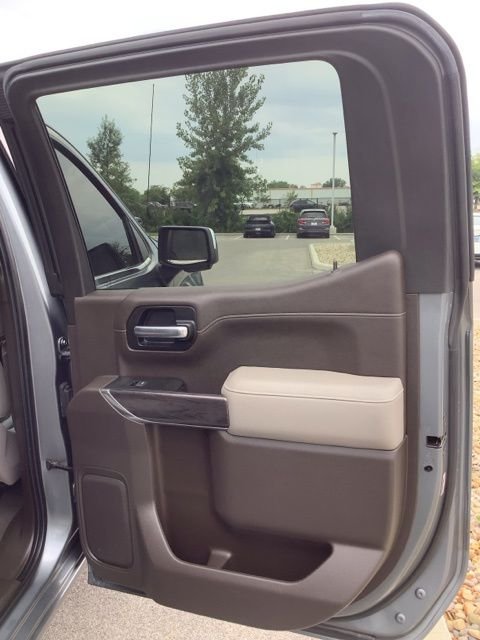 Used 2020 Steel Metallic Chevrolet LTZ image 21