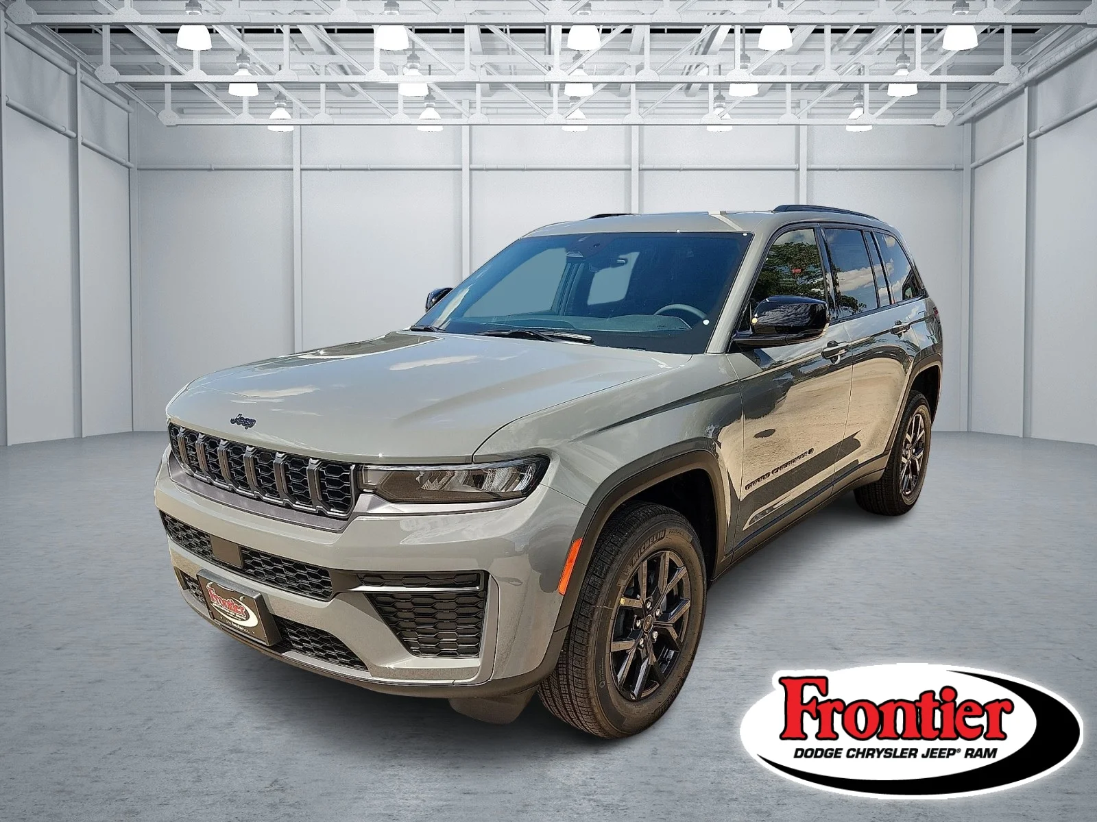 New 2027 Sting-Gray Clear-Coat Paint Jeep LAREDO ALTITUDE 4X4 image 1