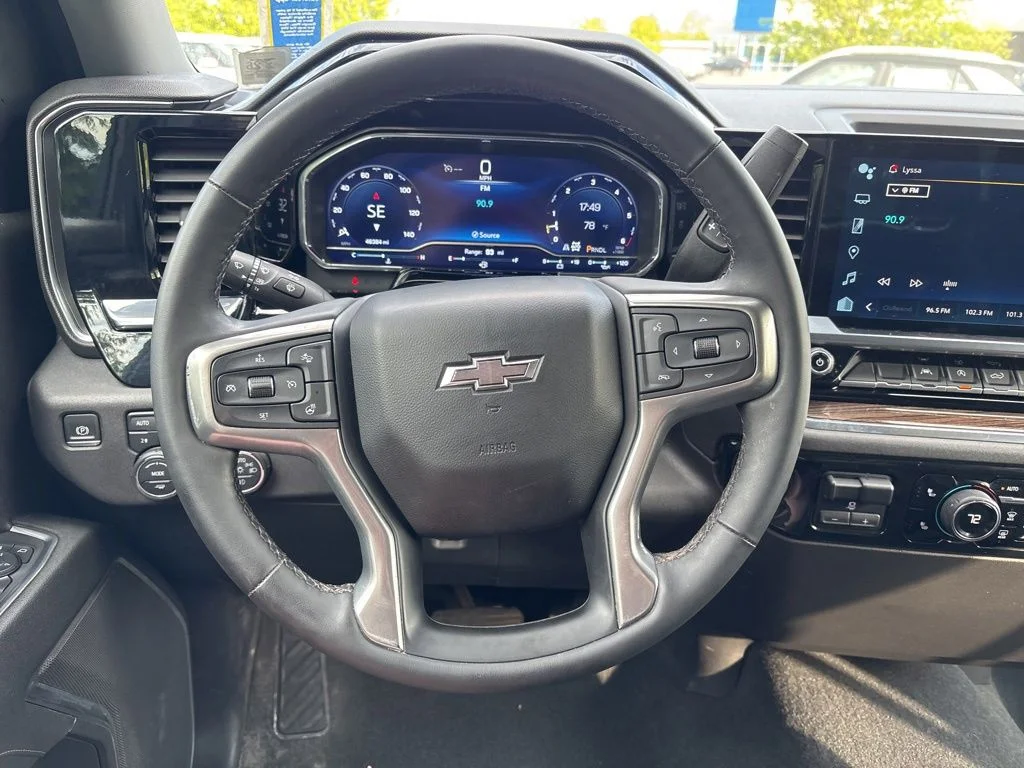Used 2023 Red Chevrolet RST image 21