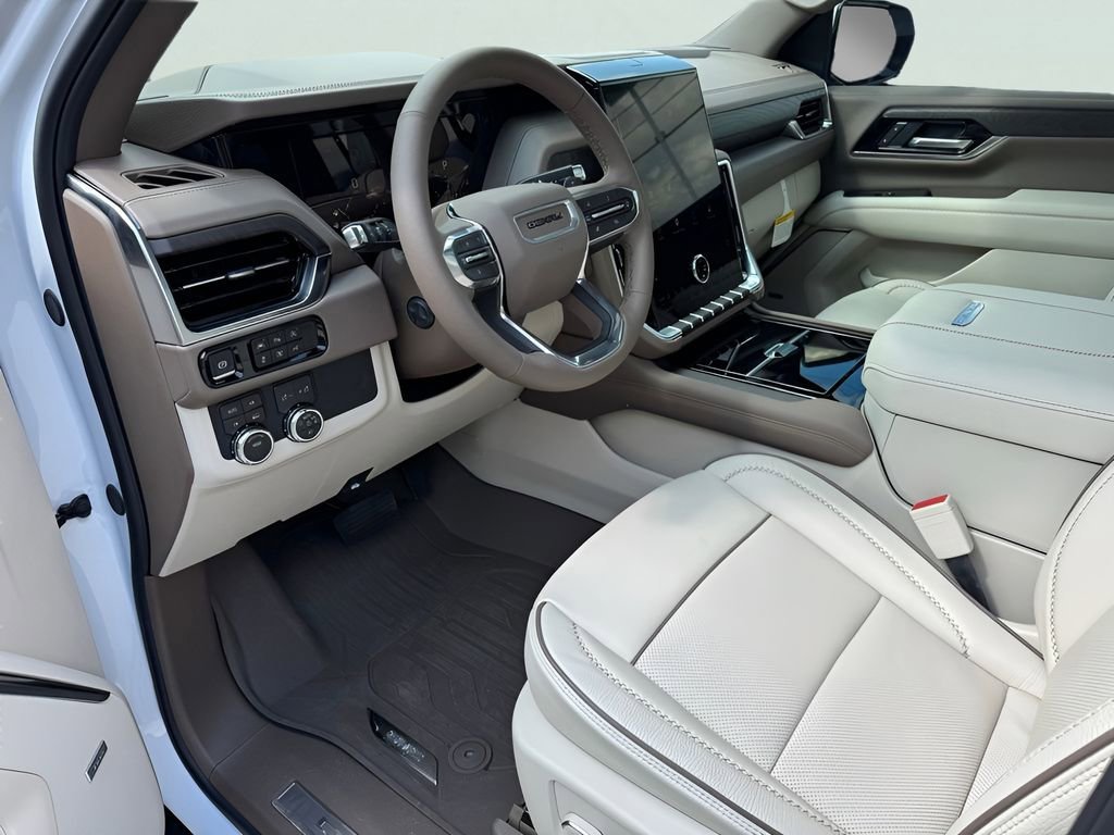 2026 GMC Yukon XL Denali - Photo 7
