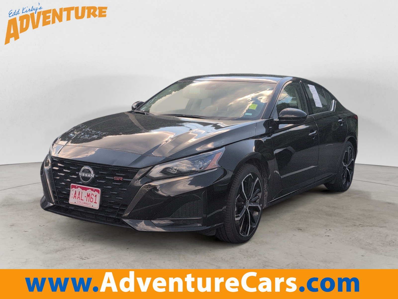 Used 2024 Super Black Nissan 2.5 SR image 1