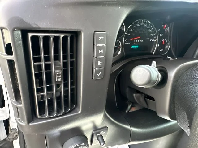 Used 2025 White GMC Work Van image 16