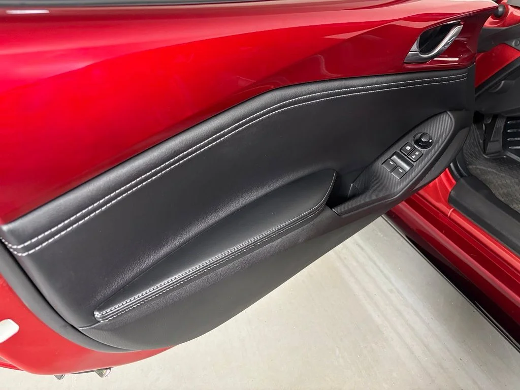 Used 2025 Red Mazda Club image 16