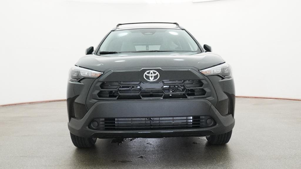 2026 Toyota Corolla Cross LE - Photo 16