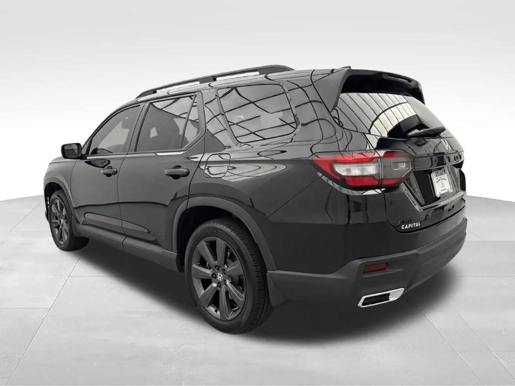 Certified Used 2025 Crystal Black Pearl Honda AWD Sport image 6