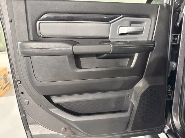 Used 2019 Gray Ram Power Wagon image 13