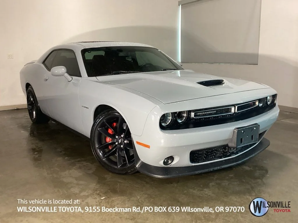 2022 Dodge Challenger R/T's photo