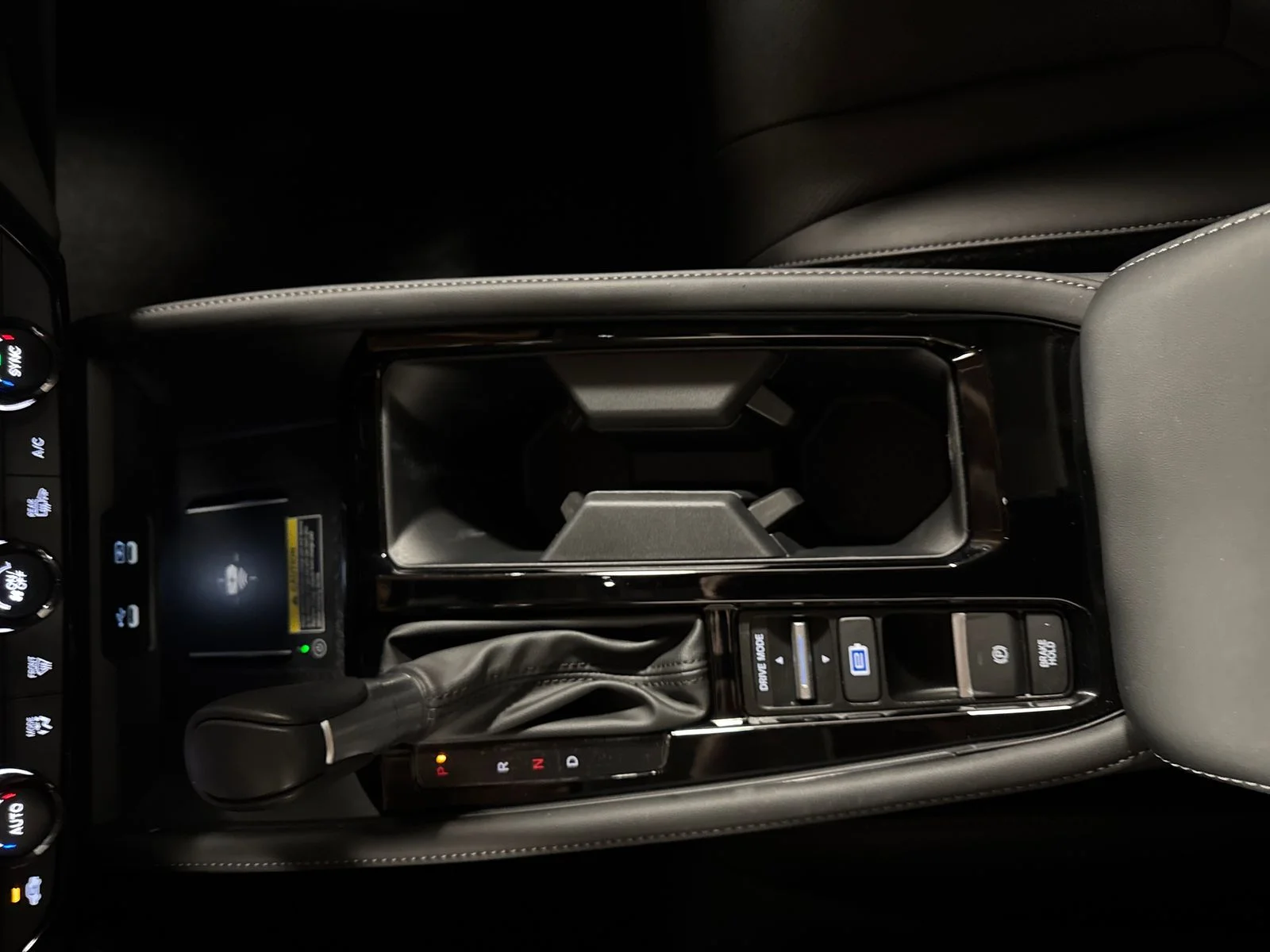 2023 Honda Accord Hybrid Touring - Photo 23