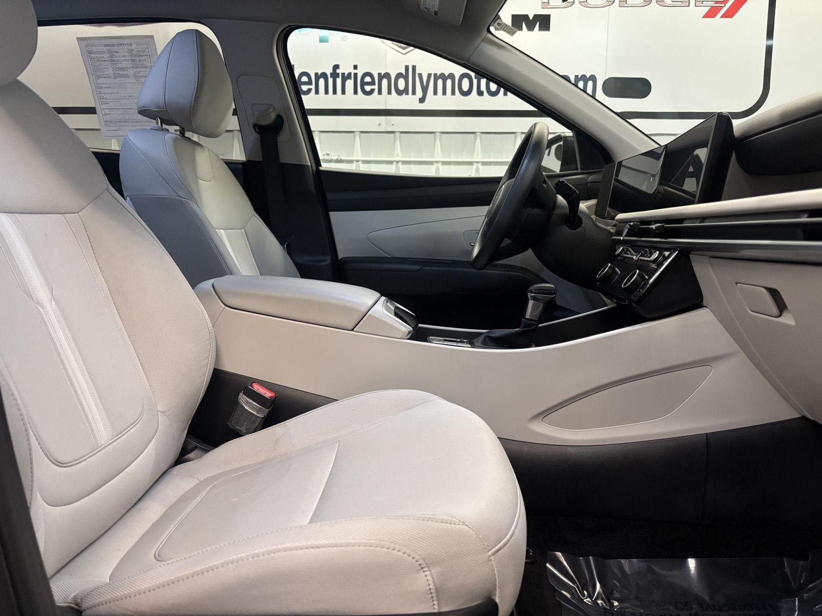 Used 2025 Atlantis Blue Hyundai SEL image 34
