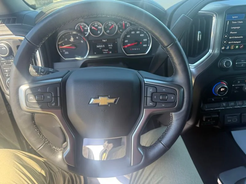 Used 2022 Black Chevrolet LTZ image 22