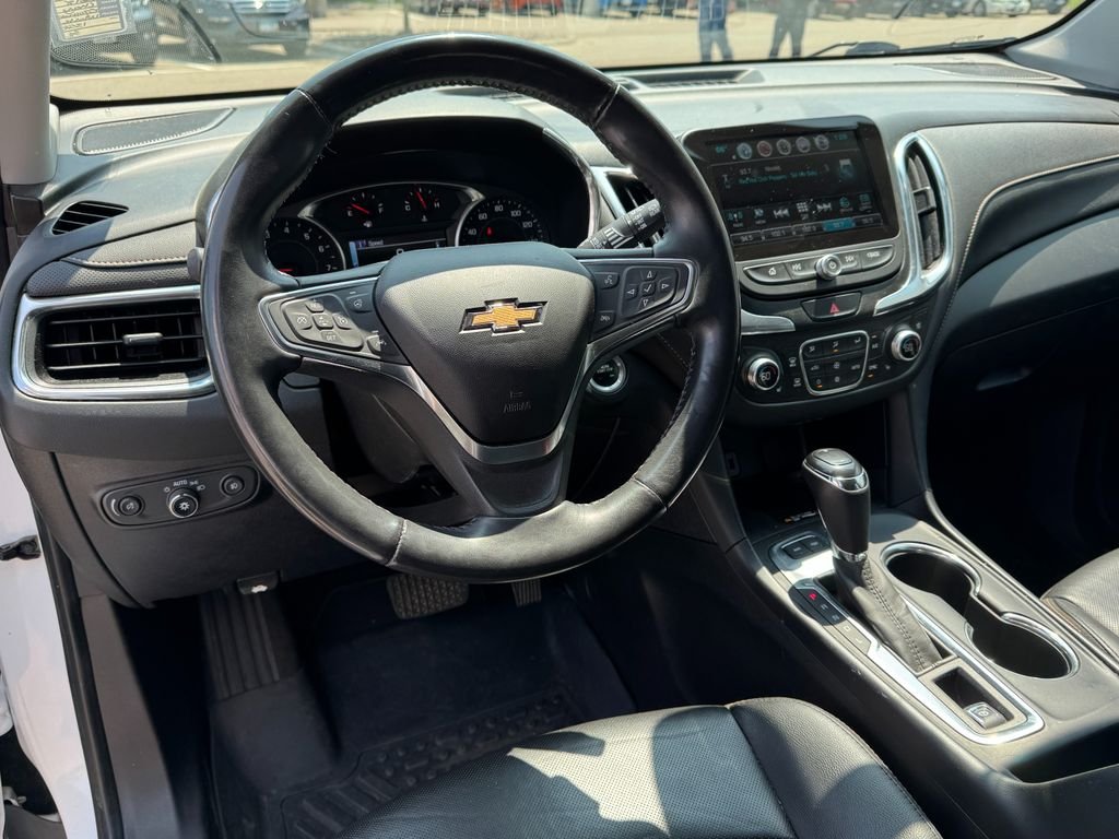 Used 2018 Summit White Chevrolet Premier image 13
