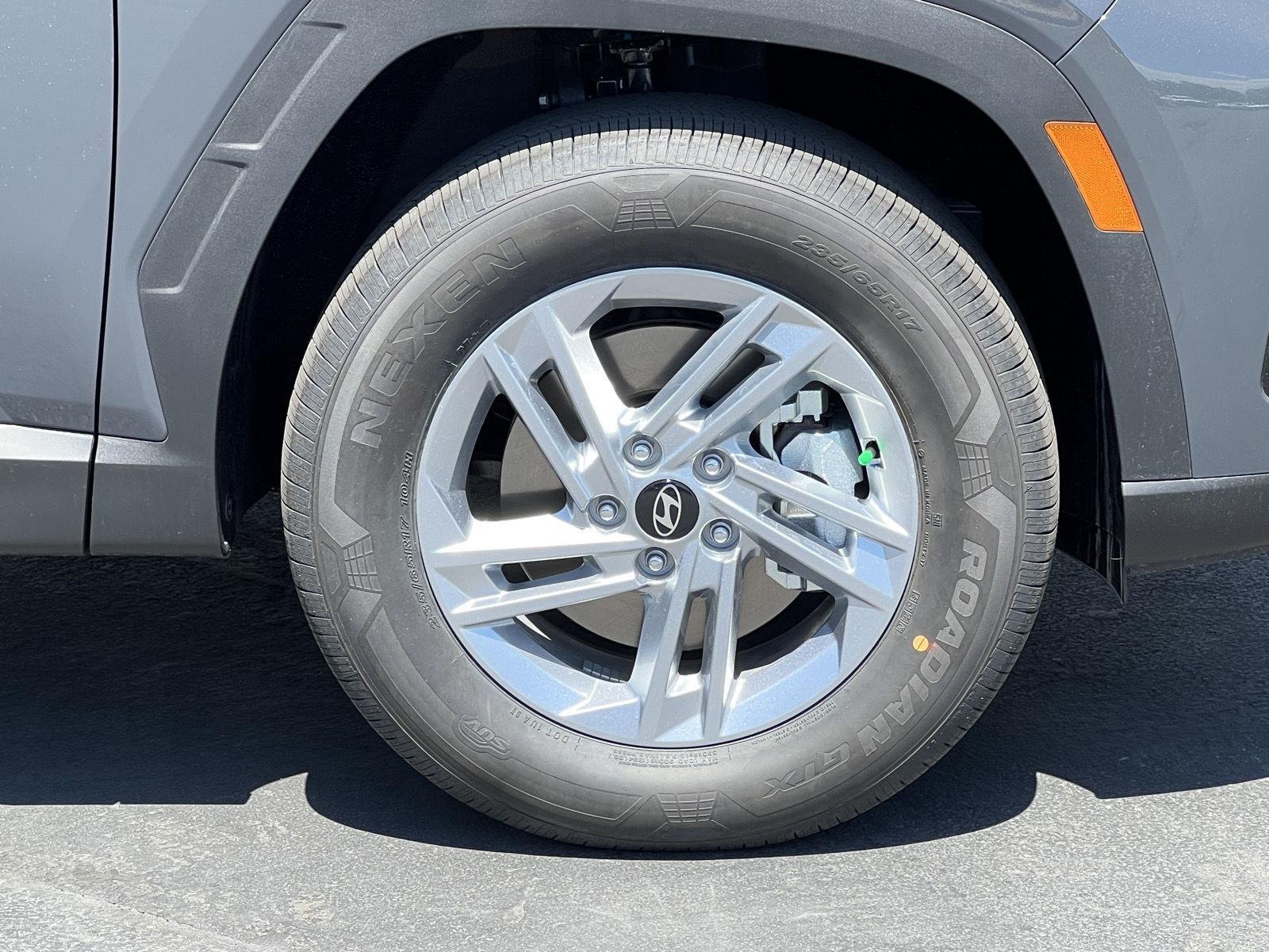 2026 Hyundai Tucson SE - Photo 16