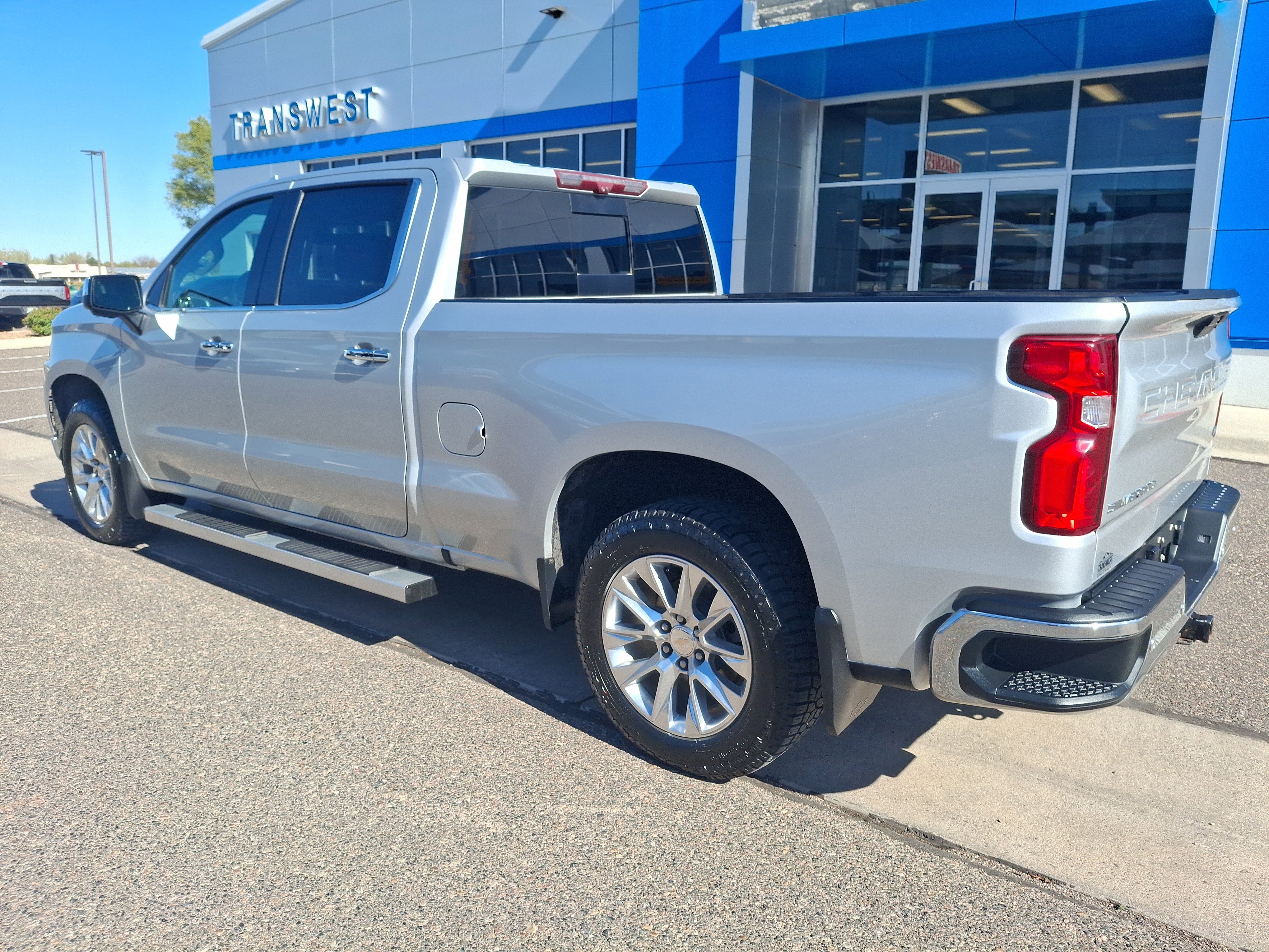 Used 2020 SILVER ICE METALLIC Chevrolet LTZ image 3