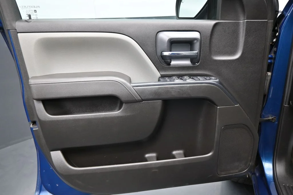 Used 2016 Blue Chevrolet WT image 10