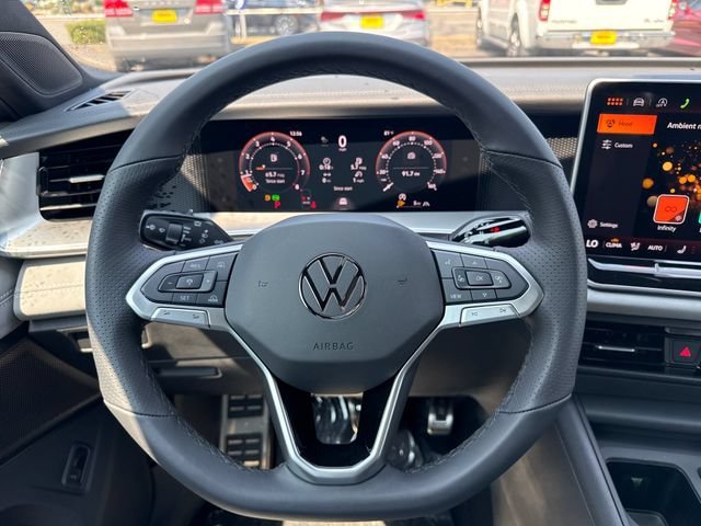 New 2026 Avocado Green w/Deep Black Roof Volkswagen SE R-Line Black image 23