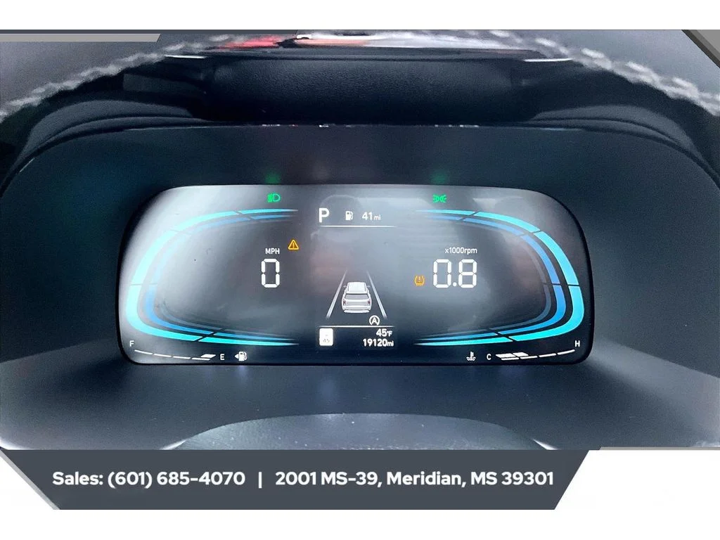 Used 2025 Abyss Black Pearl Hyundai XRT image 13