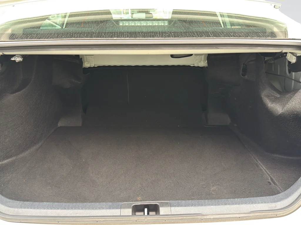 Used 2024 White Toyota  image 28