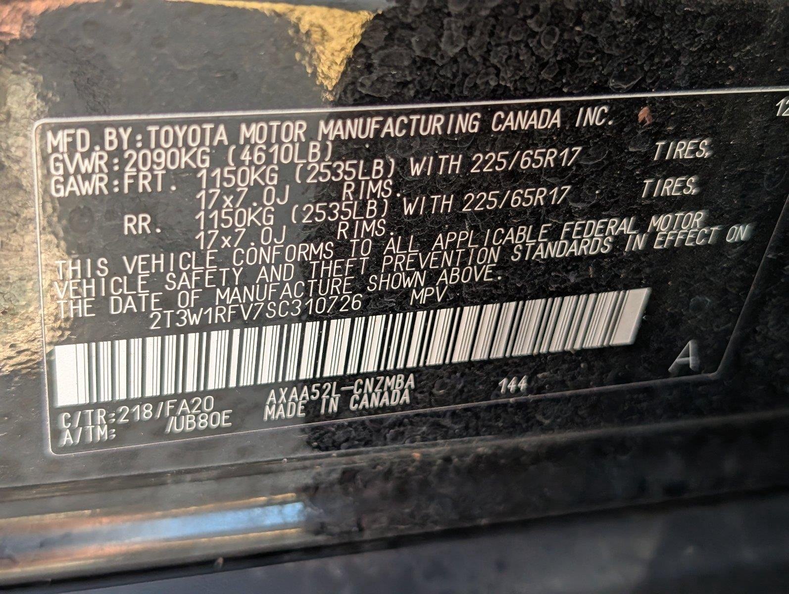 Used 2025 Midnight Black Metallic Toyota XLE image 36