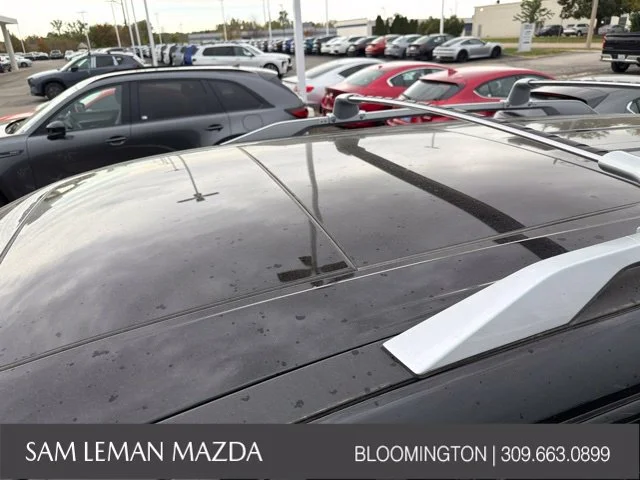 Used 2025 Black Nissan Platinum image 9
