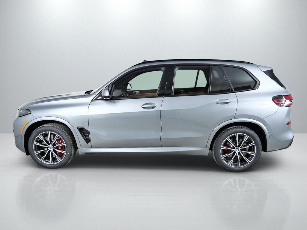 Used 2026 Skyscraper Grey Metallic BMW xDrive40i image 16