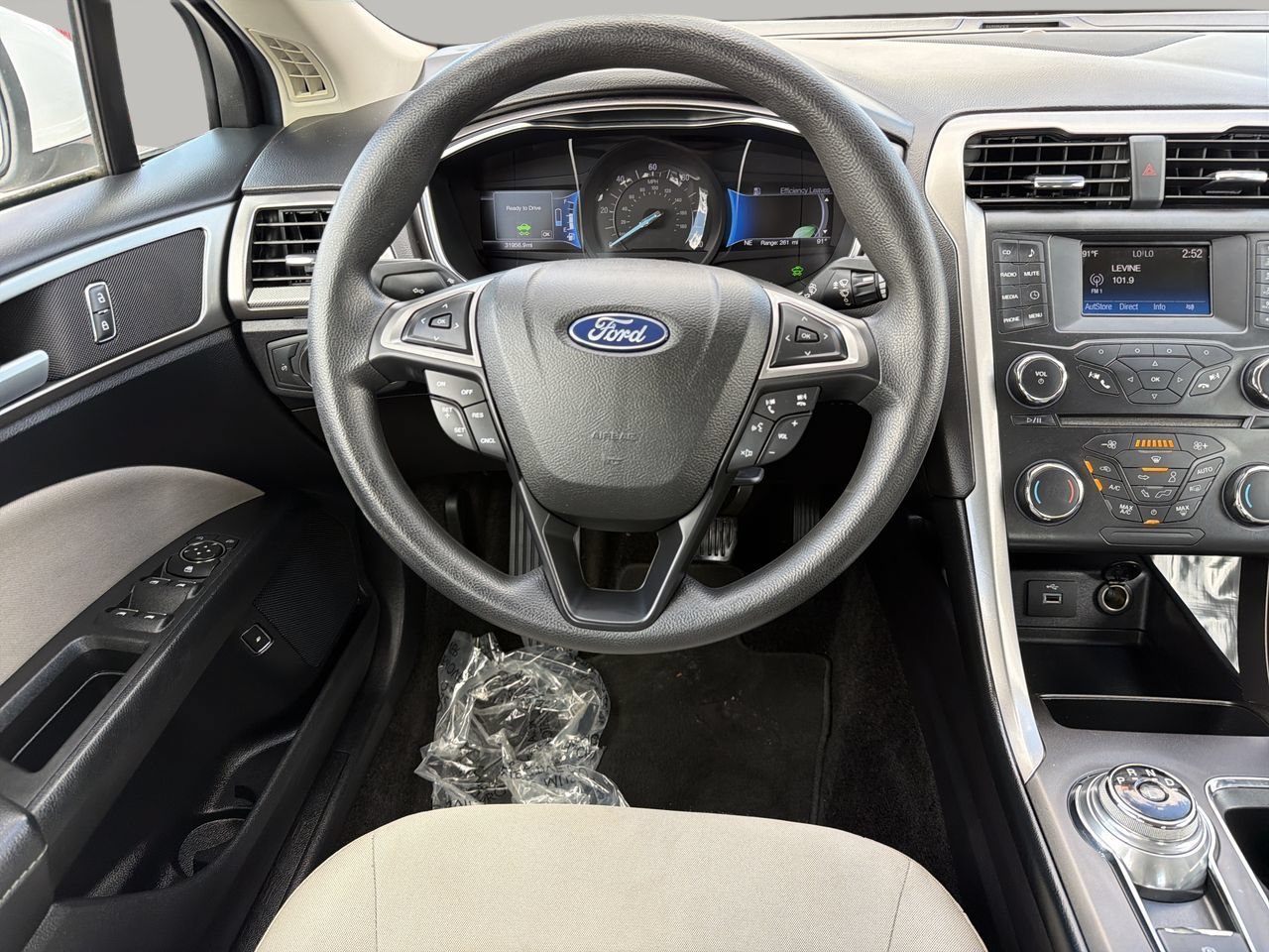 Used 2018 Oxford White Ford S image 13