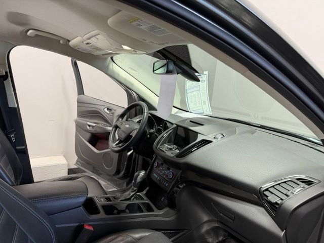Used 2018 Magnetic Ford Titanium image 25