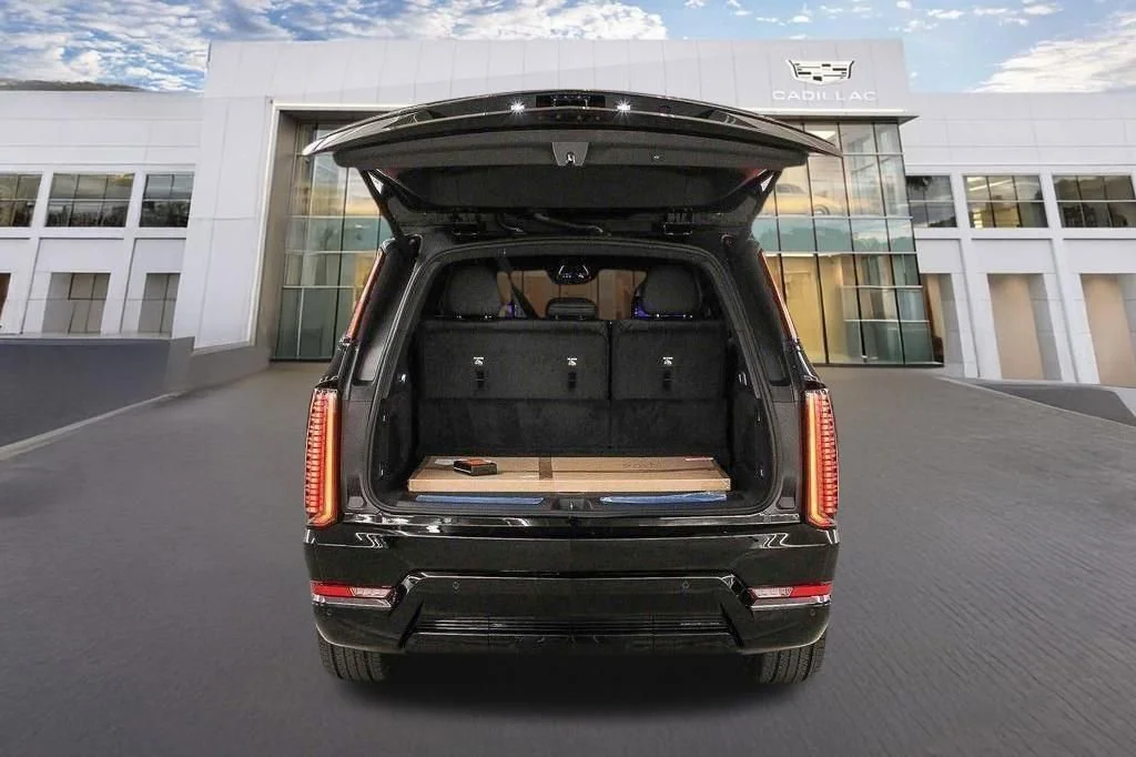 2026 Cadillac Escalade IQL Sport - Photo 15
