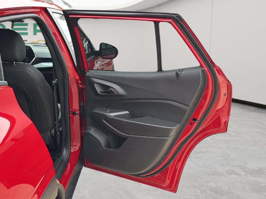 2026 Chevrolet Trax LT - Photo 41