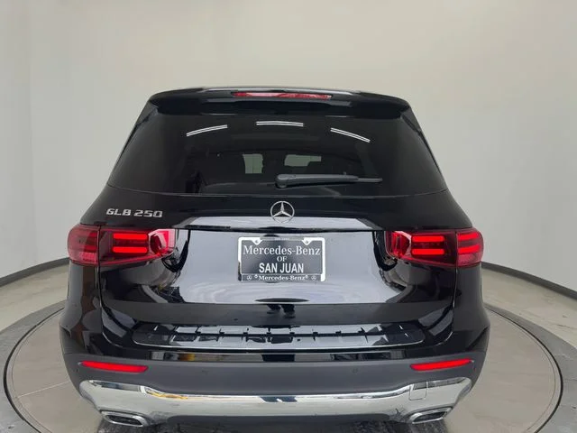 New 2026  Mercedes-Benz GLB 250 image 12