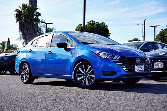 Used 2024 Blue Nissan 1.6 S image 1