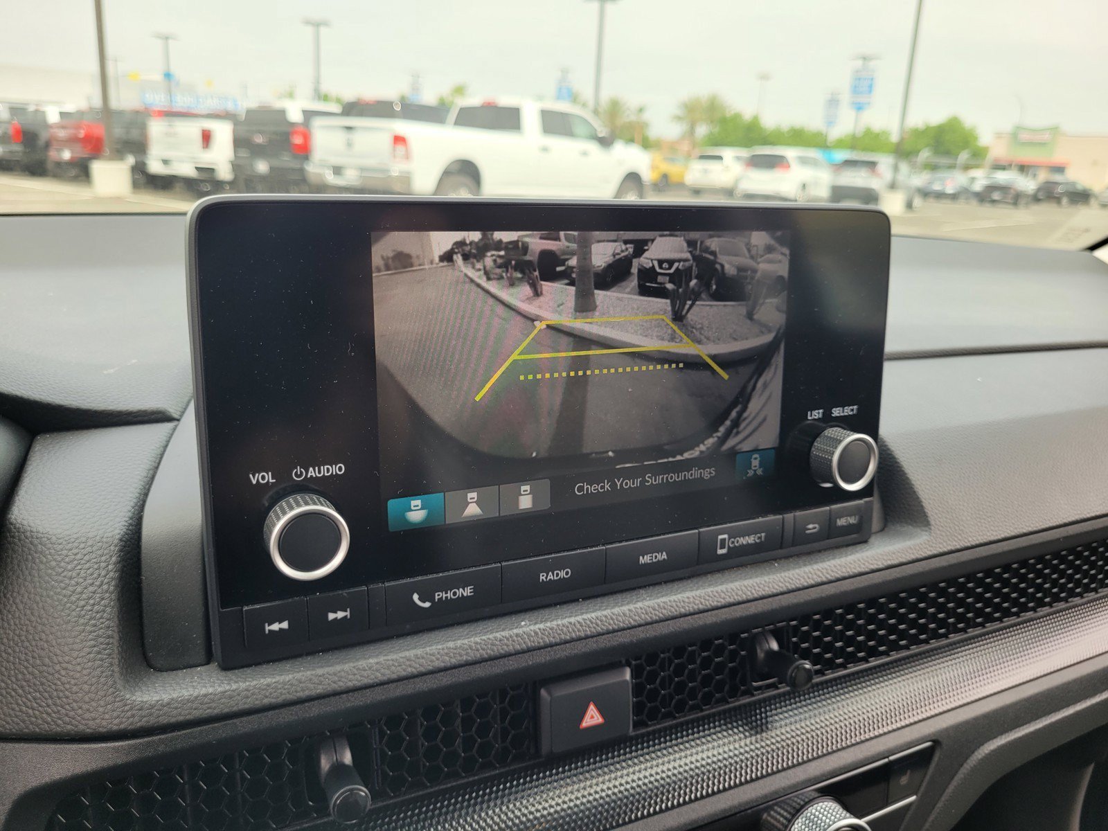 2024 Honda CR-V EX - Photo 18