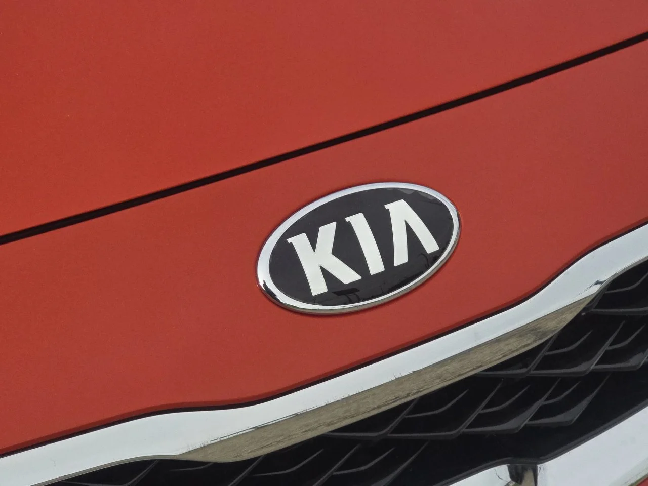 Used 2021 Orange Kia GT-Line image 33