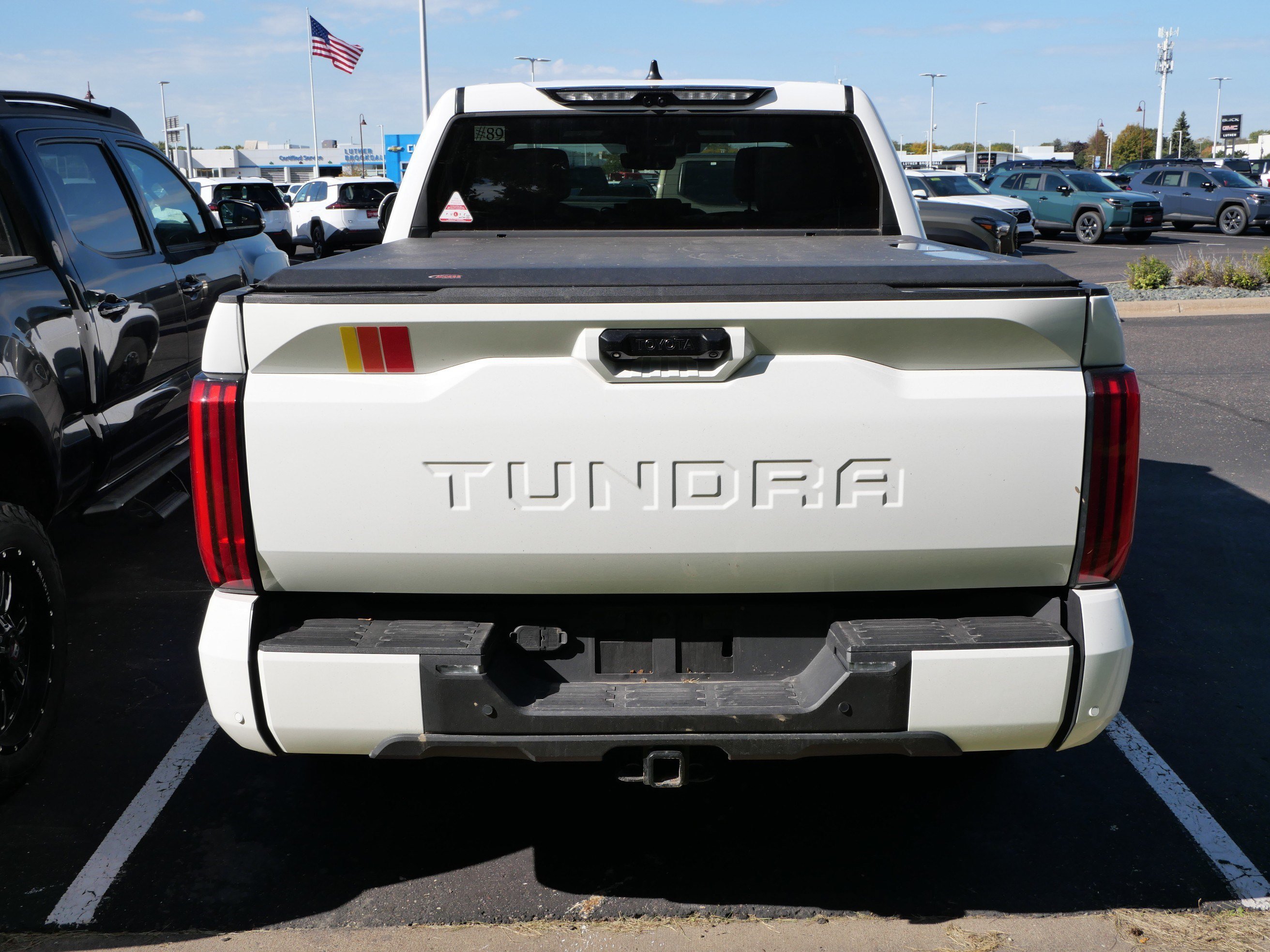 Used 2025 Ice Cap Toyota SR5 image 8