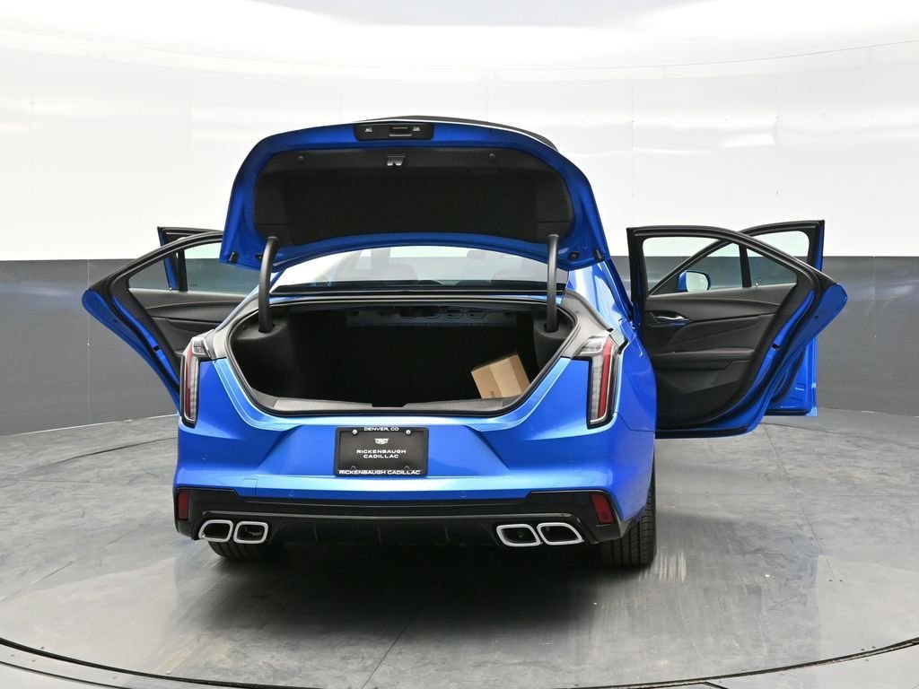 2025 Cadillac CT4 V-Series - Photo 38