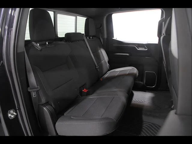 2022 Chevrolet Silverado 1500 LT - Photo 17