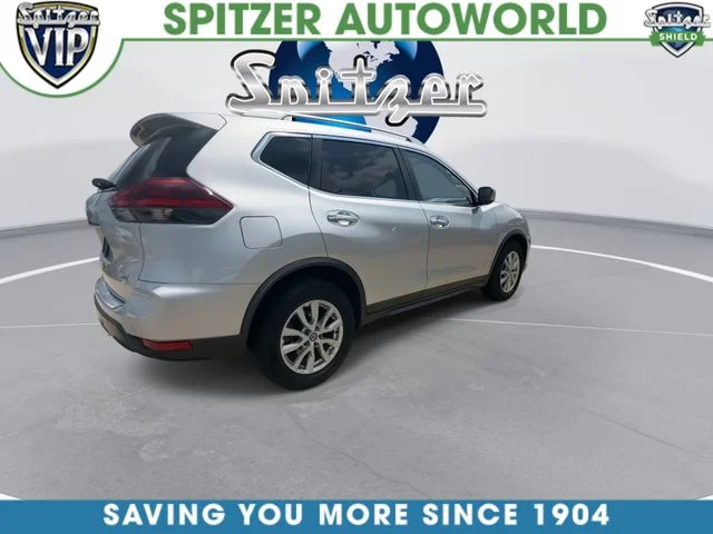 Used 2019 Silver Nissan SV image 9