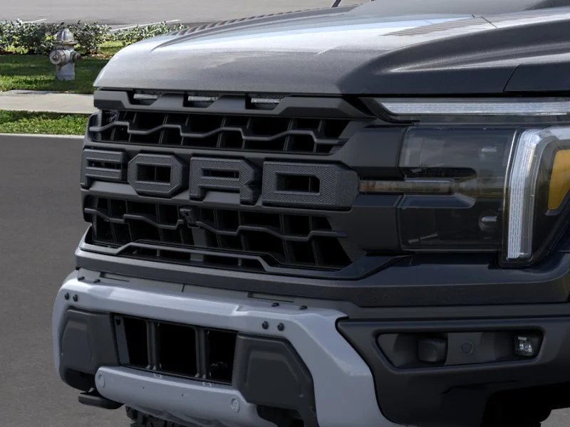 2025 Ford F-150 Raptor - Photo 32