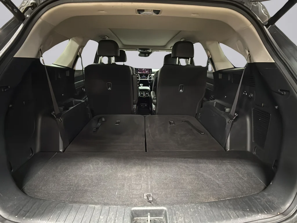 Used 2021 Everlasting Silver Kia SX Prestige X-Line image 27