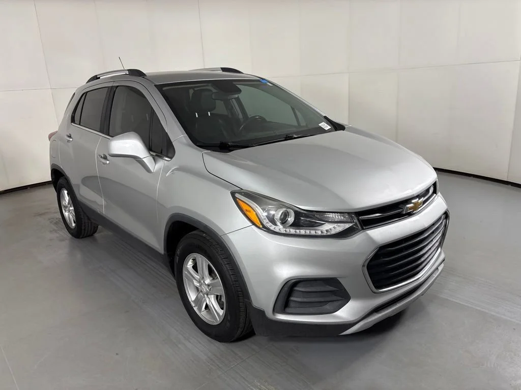 Used 2018 Chevrolet Trax LT with VIN KL7CJLSBXJB618777 for sale in Phoenix, AZ