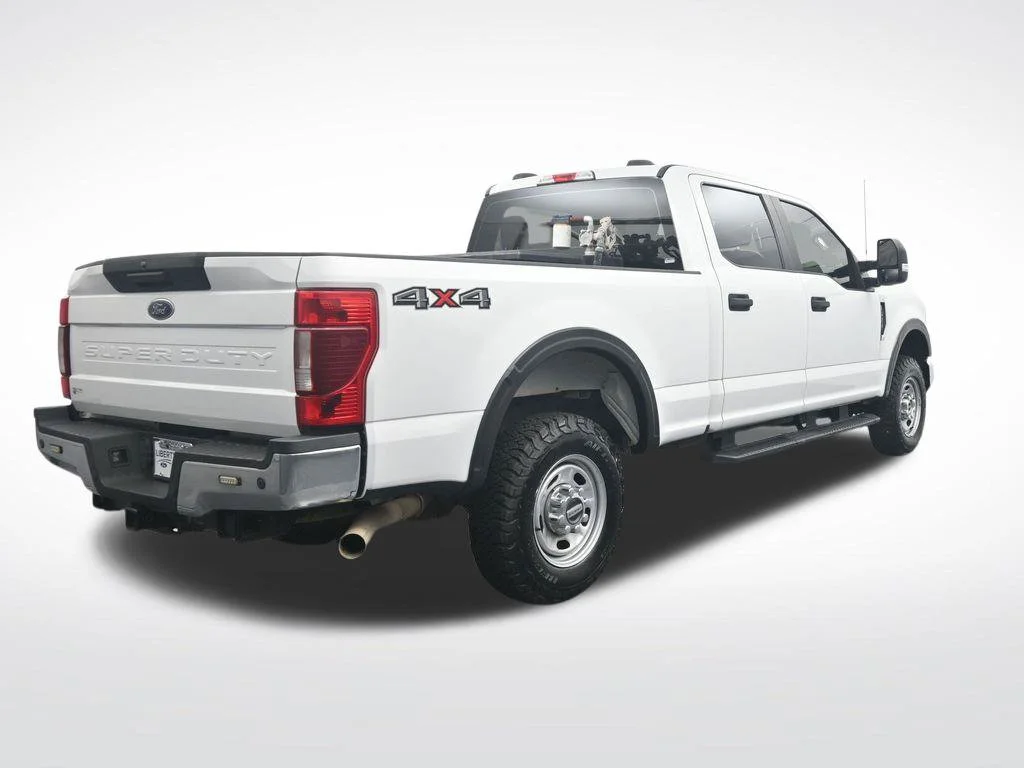 Used 2022 White Ford XL image 6