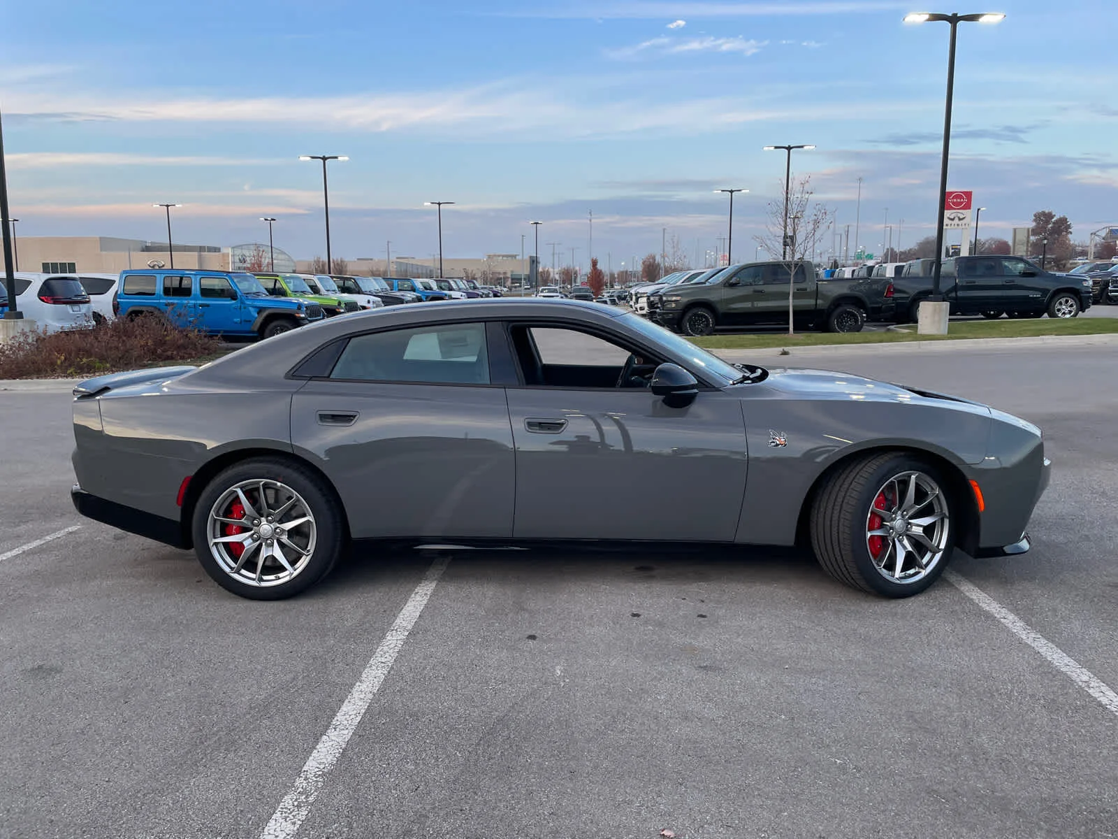 2026 Dodge Charger Daytona Scat Pack - Photo 10