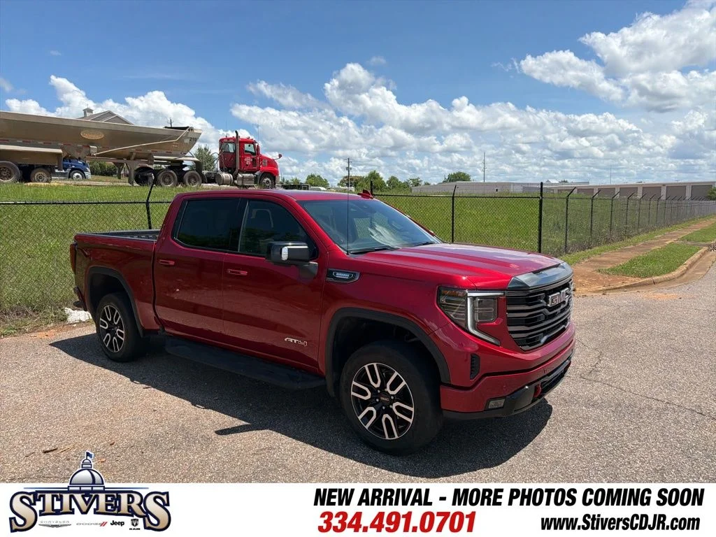 2024 GMC Sierra 4WD Crew Cab Short Box AT4's photo