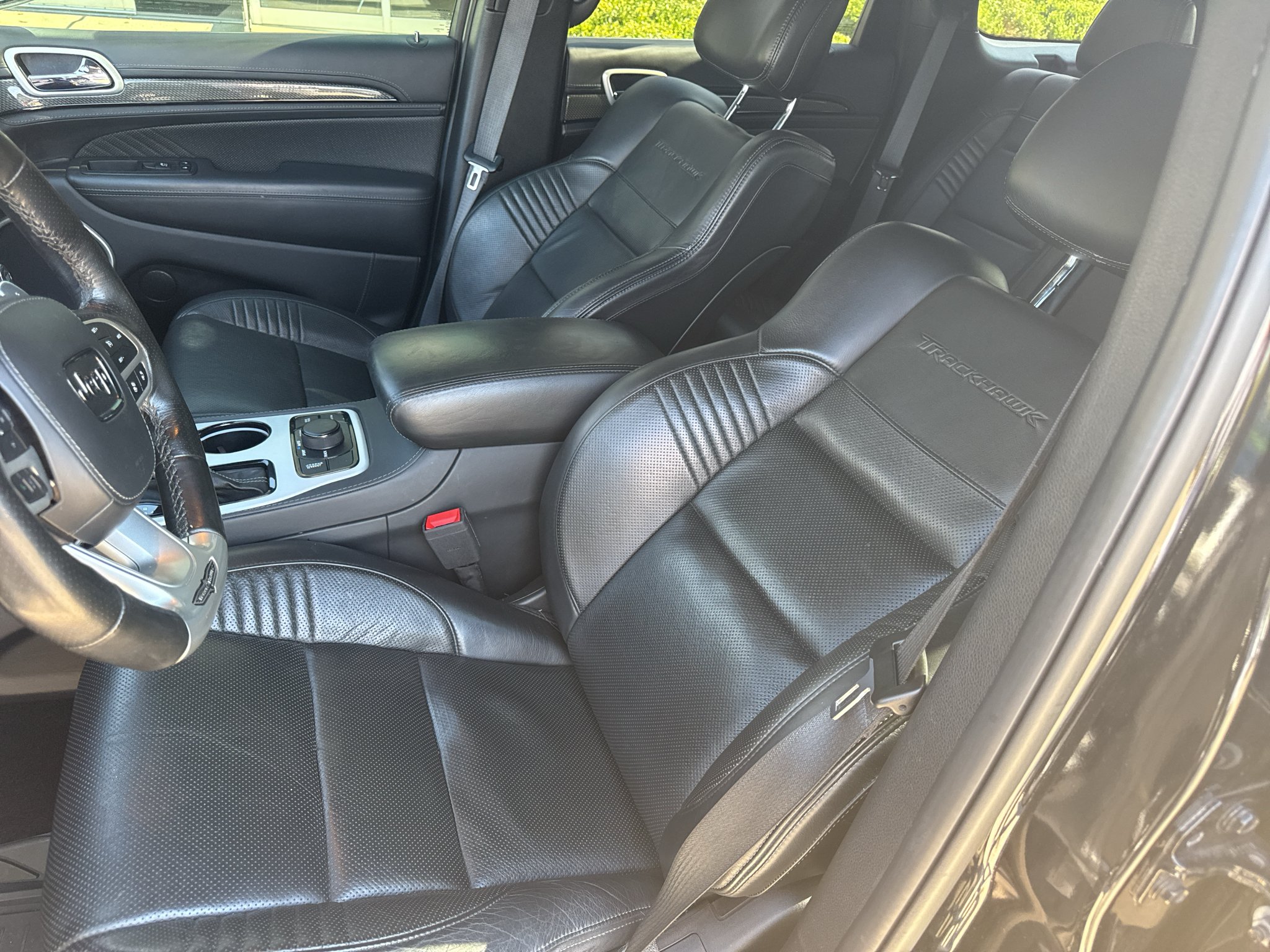 Used 2020 Diamond Black Crystal Pearlcoat Jeep Trackhawk image 8