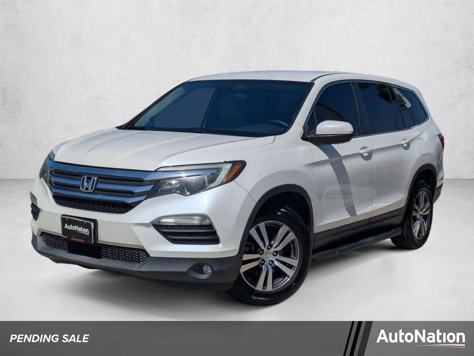 2016 Honda Pilot 2WD EX's photo
