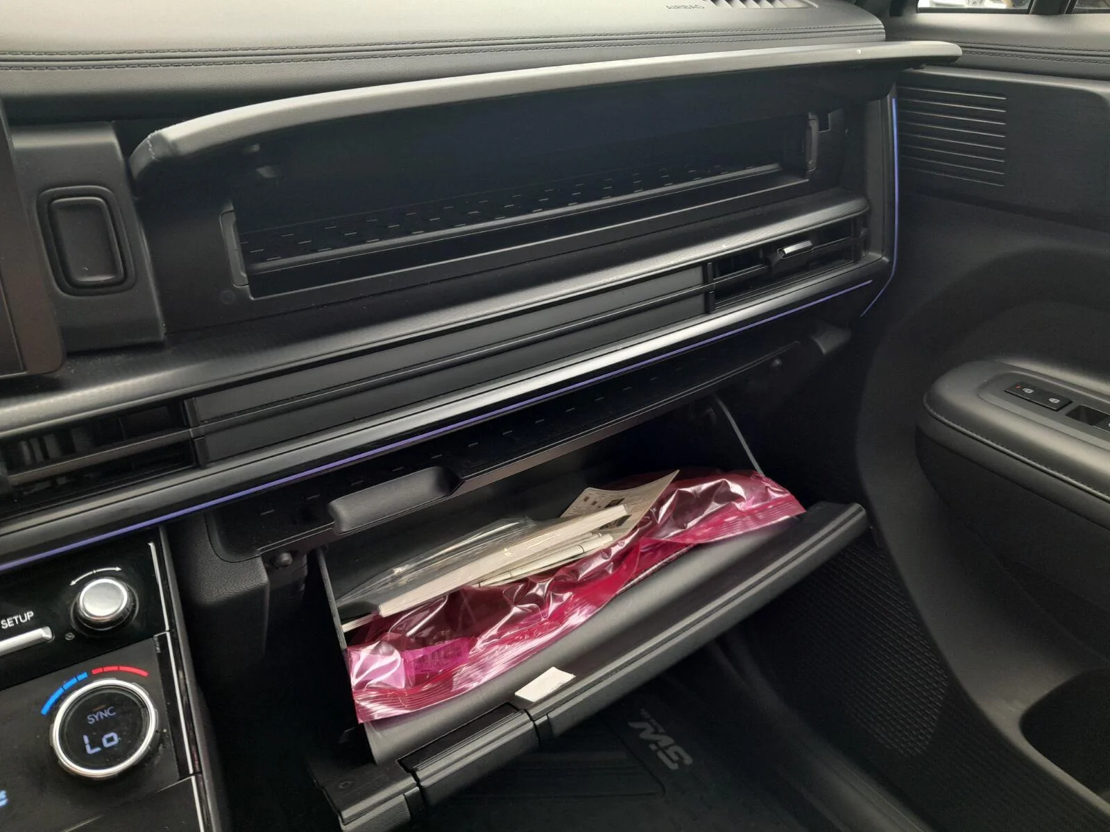 Used 2024 Shimmering Silver Hyundai Calligraphy image 35