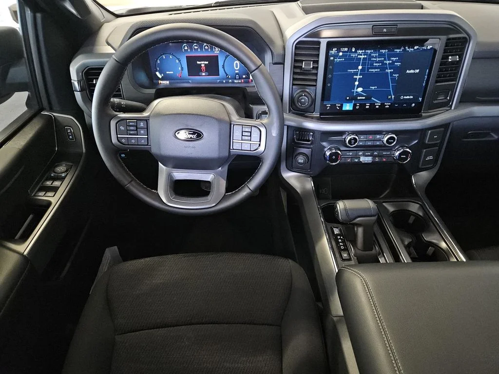 New 2026 Carbonized Gray Metallic Ford XLT image 4